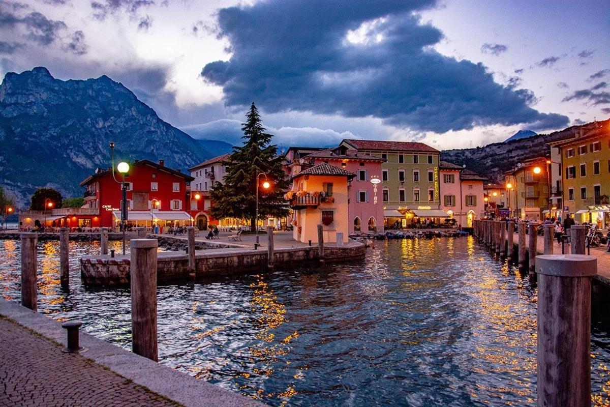 Vida Boa - Holiday Residence Torbole Sul Garda Buitenkant foto
